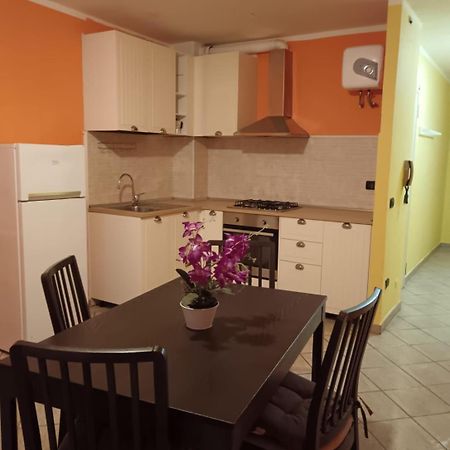 Appartamento Colonne 14 30 Parma Buitenkant foto